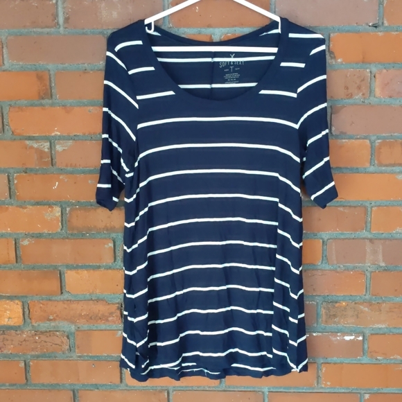 American Eagle Navy and white stiped Tunic - Picture 6 of 6